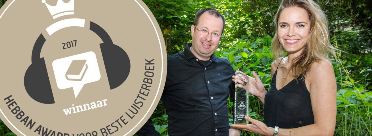 Hanna Verboom en Jochem Myjer winnen Hebban Award voor Beste Luisterboek! buff.ly/2s9SkOj #hebbanluisterboeken