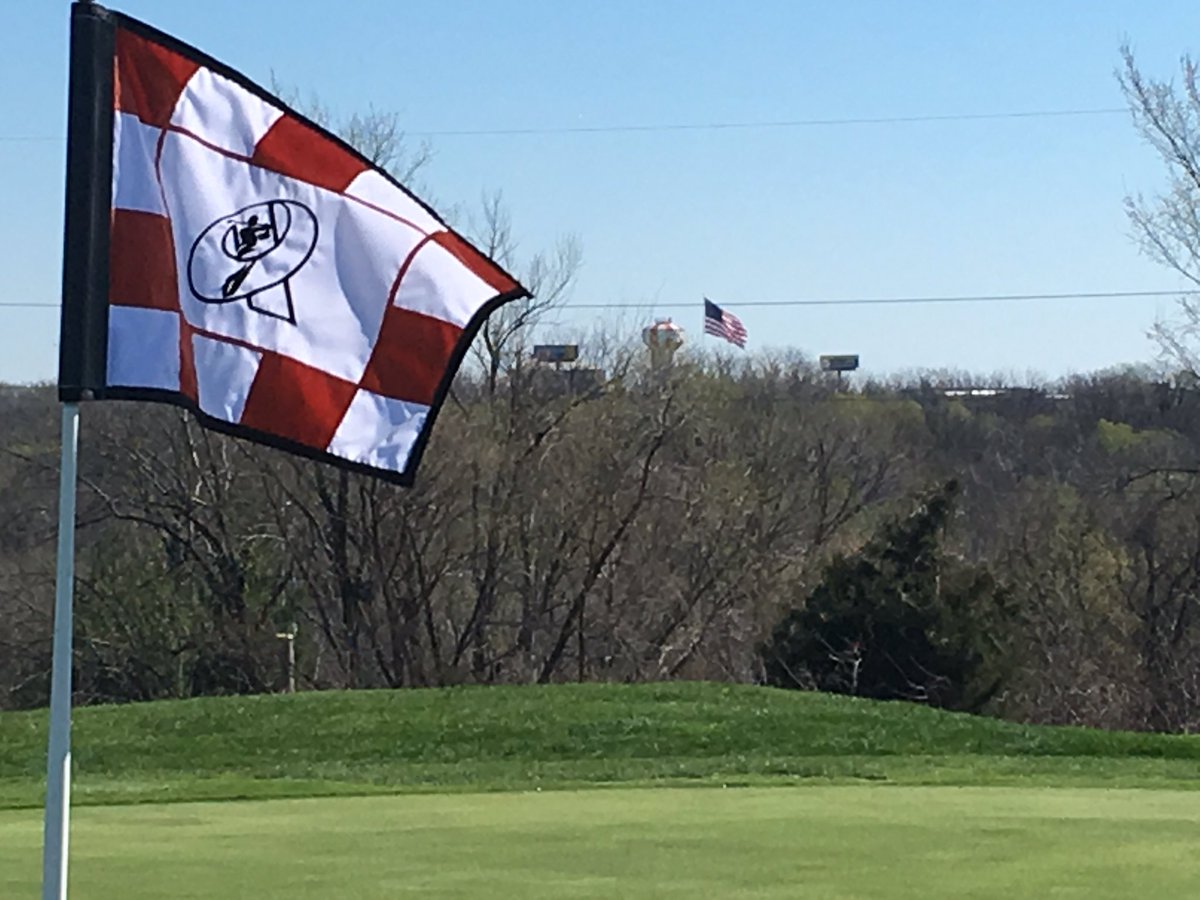 Adams Pointe Golf tweet media