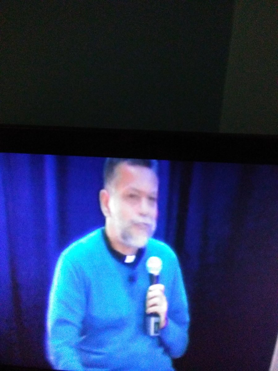 akitamm's tweet photo. La diestra de Dios te sostiene Venezuela . Is 41,10. Saludos Dios te bendiga @PLinero https://t.co/h2KXzz9ySb
