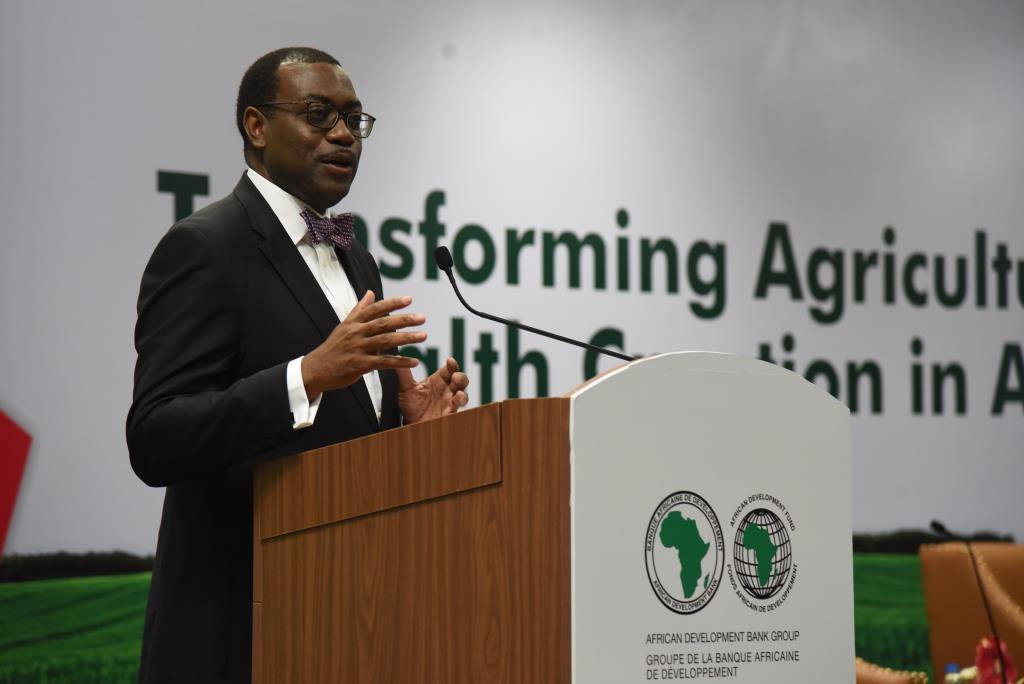afdbam2017's tweet photo. Key decisions for agricultural transformation taken during #AfDBAM2017 held in India, will have ripple effects all across Africa! https://t.co/PLs42uxUFa