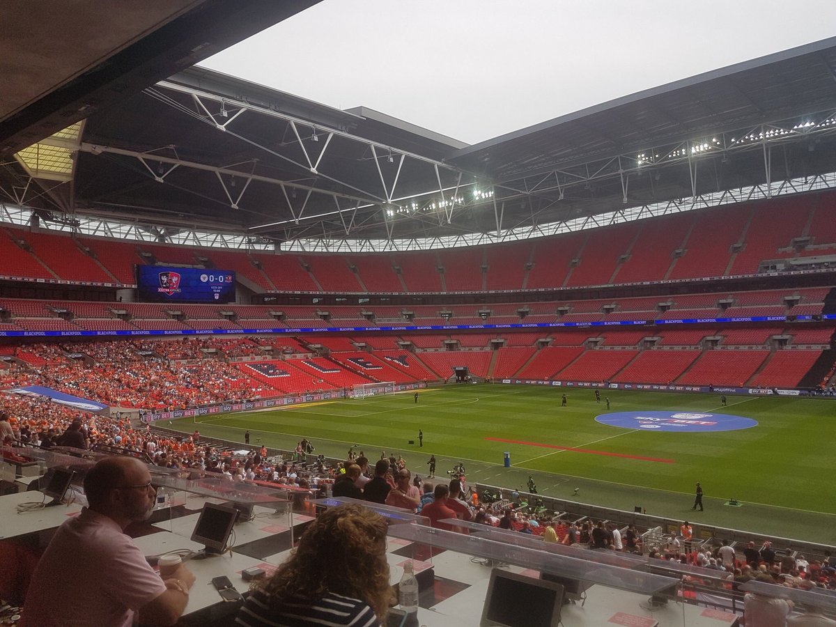 TheFLZone's tweet photo. Blackpool support at Wembley: 2010 vs. 2017. 

A truly sad story. #PlayOffFinal #BlackpoolFC #efl72 https://t.co/k1Udfj2GPA