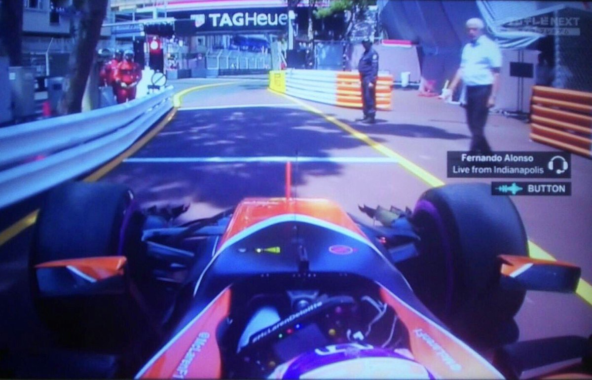 LucaPintavalle's tweet photo. #Alonso calls #Button live before the start:Hello #Jenson,look after my car!"

B:Okay,I'll pee on your seat

A:Don't joke please!

#MonacoGP https://t.co/vEwdxNr4KB