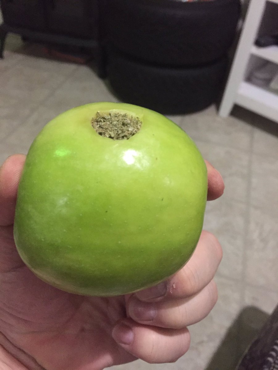 420est's tweet photo. Green apple pipe.  Get high and healthy https://t.co/MYYN7dpb7s