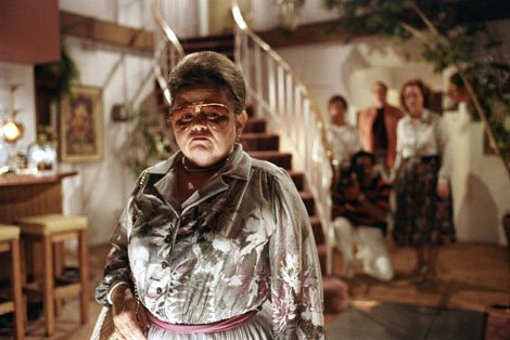 Happy birthday to a scene-stealing character actor, the late, great Zelda Rubinstein! 