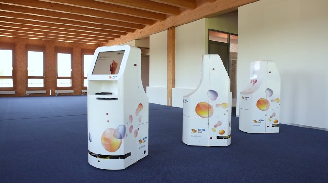 SITAonline's tweet photo. SITA’s robotic kiosk presents an exciting solution to beating check-in queues | via @IntAirport #ATIS2017 https://t.co/Ua7oO5hhg4 https://t.co/1cPtUyf0rK
