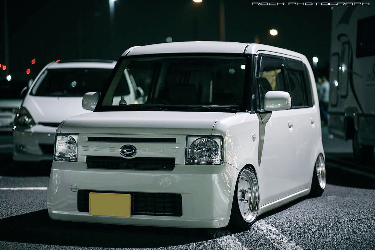 Conte Girls Family 今回のプレミアムオフ会で 神様 と呼ばれてたお車はこちらになります 手放されてしまったので見る事は出来ませんが 車高調でここまでやるとは男気がありますね 内装もdiyでスエード張りされてます Conte Girls Family 今回のプレミアムオフ会で 神様 と呼ばれてたお車はこちらになります 手放されてしまったので見る事は出来ませんが 車高調でここまでやるとは男気がありますね 内装もdiyでスエード張りされてます