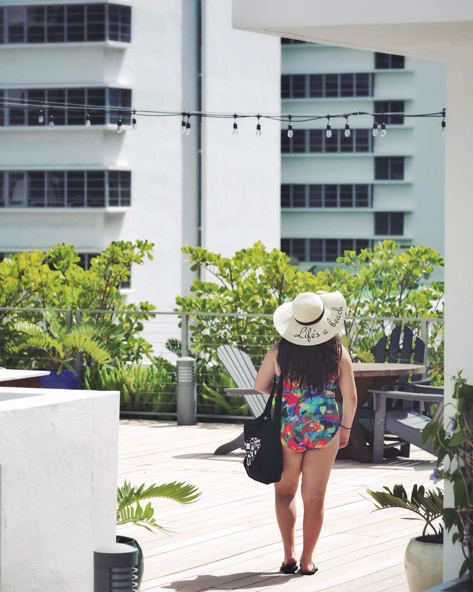 TheRedburySB's tweet photo. Life's a Beach @meaganaguayo #TheRedbury #MemorialDayWeekend #FloridaSunshine #beachvibes #SouthBeach https://t.co/lH6Ntln5Mf
