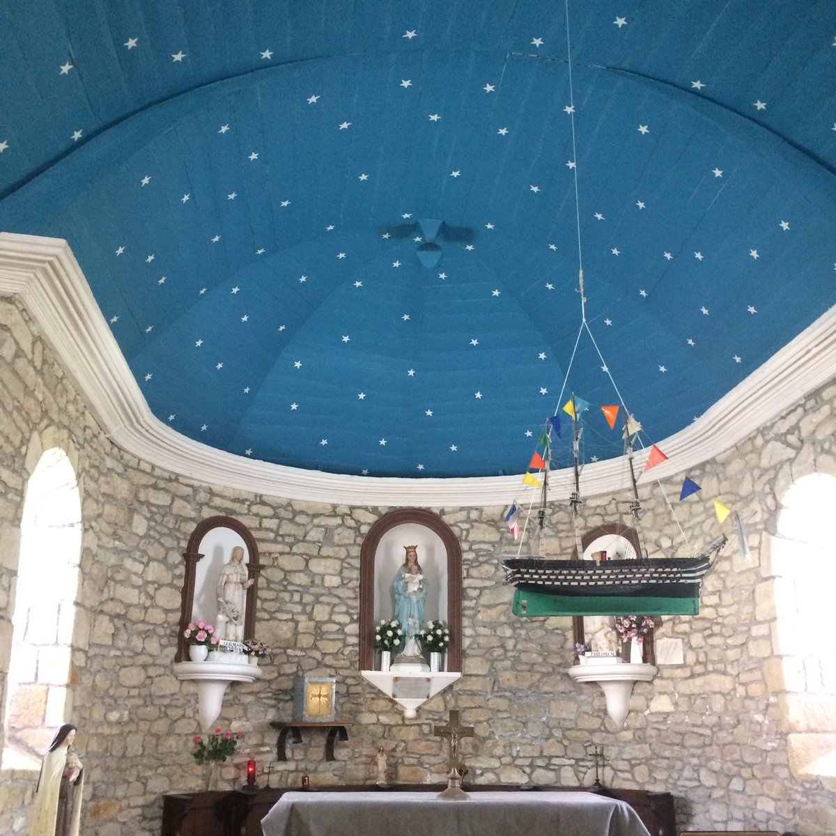 sitearchangelo's tweet image. Bonne fête à notre malan du ciel, à toutes les mamans , à celles qui rêvent de le devenir, et à celles II ont perdu leur enfant!