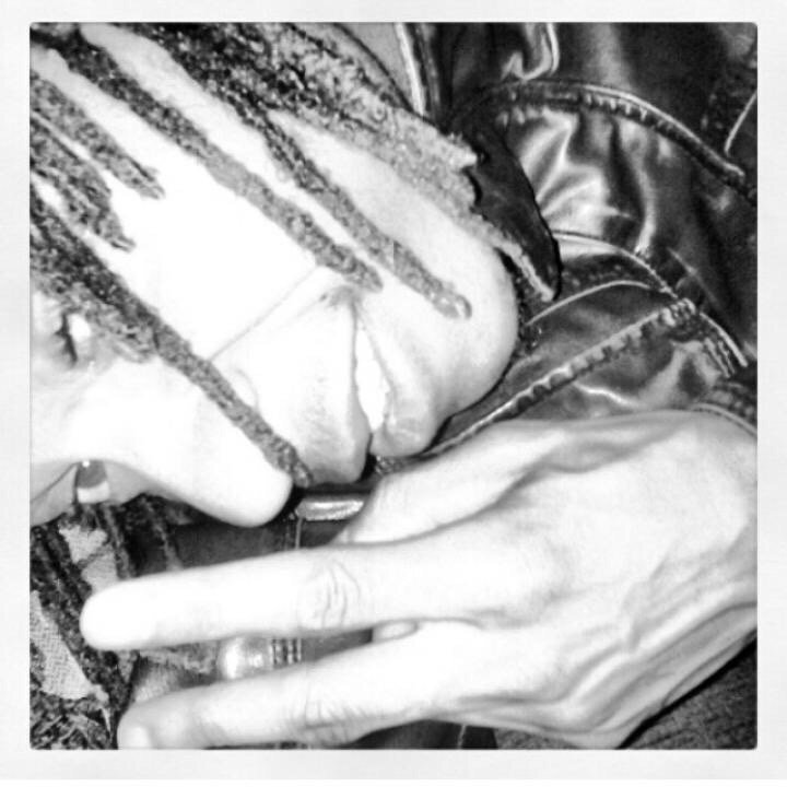 JulianDamone's tweet image. #CalmStream #FeatureMe#Liveme 👑Ł€Ǥ€ŇĐŞ 2👑: liveme.com/media/play/?vi…