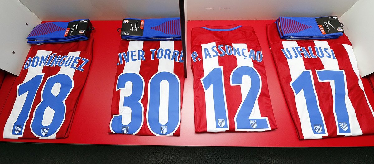 Atleti's tweet photo. 🔝 ¡Ya está todo preparado para vivir una tarde histórica en #FinaldeLeyenda! 
🏧 🔴⚪️🔴
#AúpaAtleti https://t.co/tj5O0iX63H
