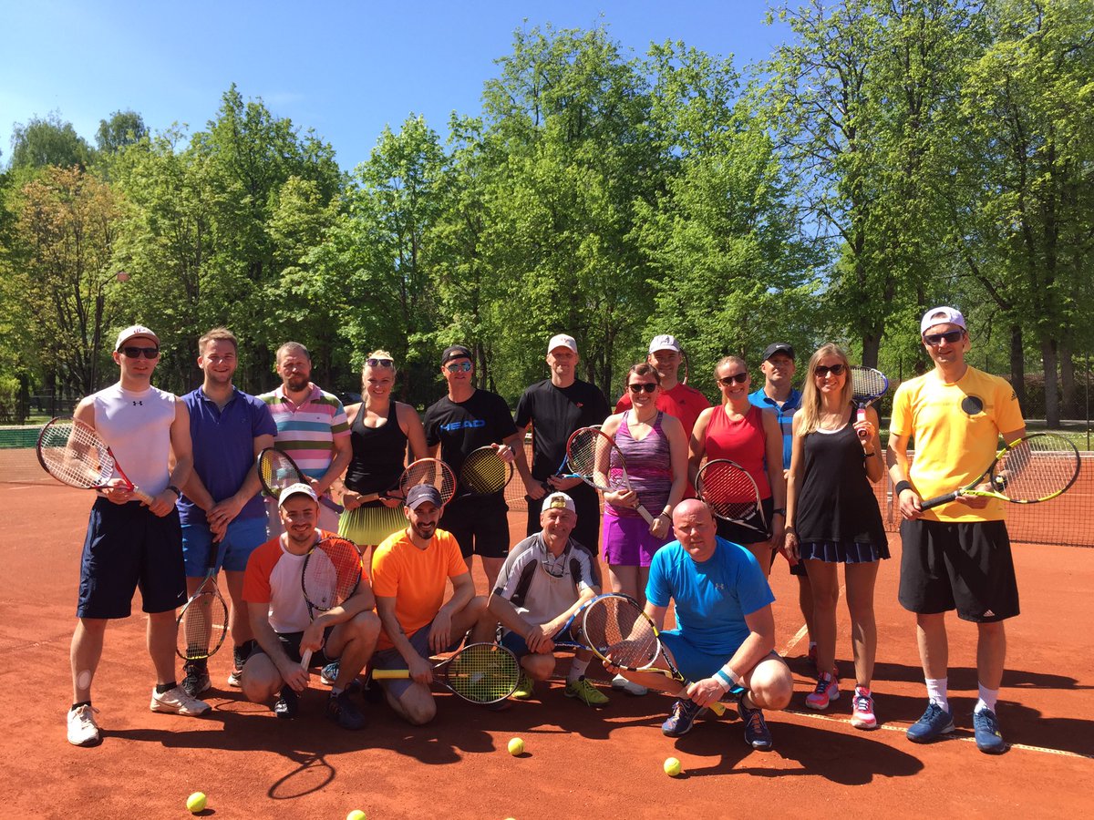 Siguldas_teniss's tweet photo. Šīs sezonas pirmais turnīrs! 🎾🎾🎾 https://t.co/hzlnNXuKiG