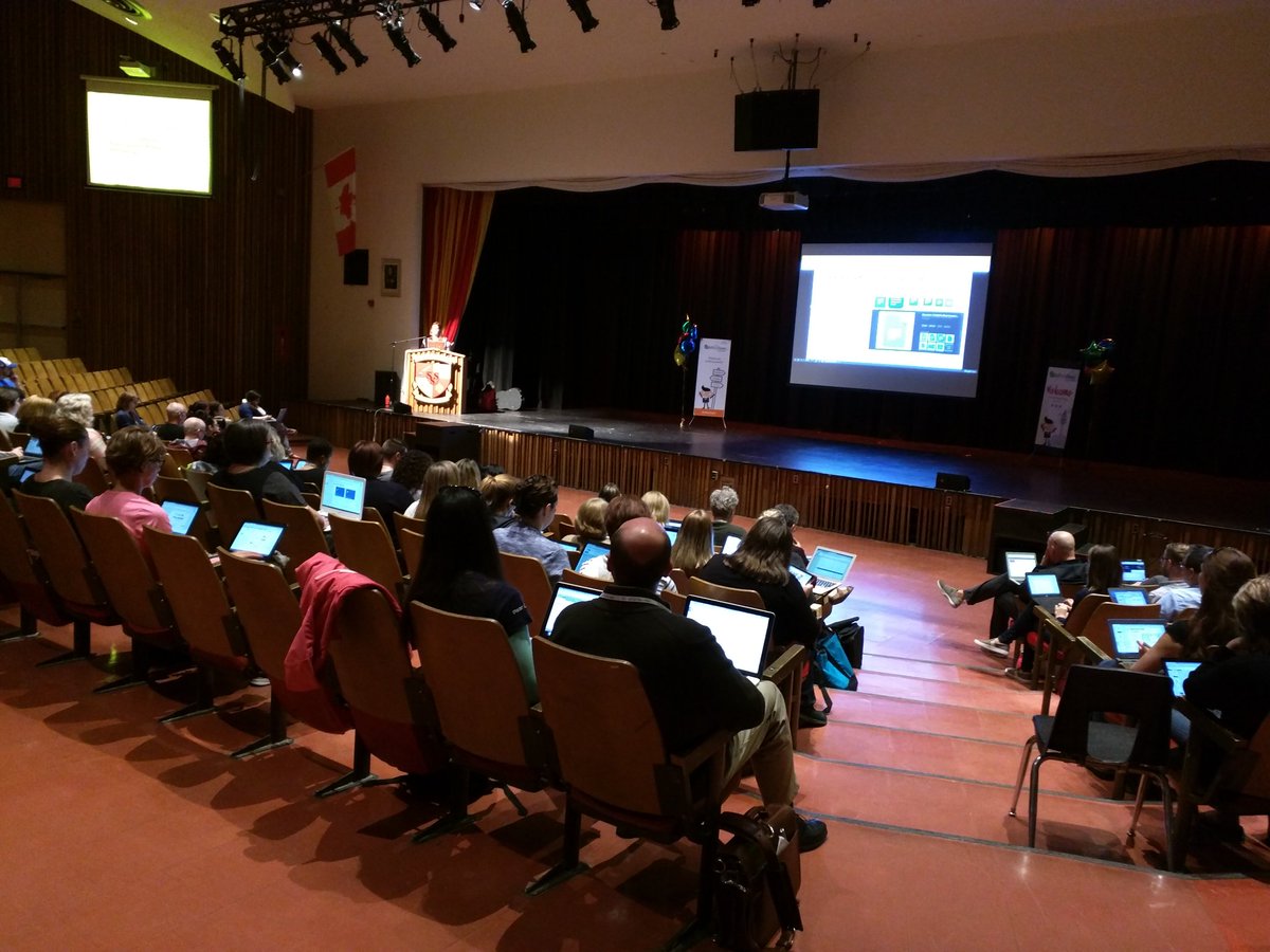 efitz_edtech's tweet image. Packed house for @VirtualGiff at the #tvdsb #edtechteam Summit #MapleSyrupEDU