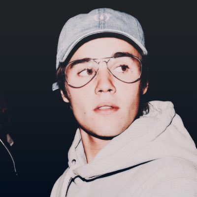 •ั ❝Know I should stay away from, cause it's no good for me. I try and try but my obsession won't let me leave.❞