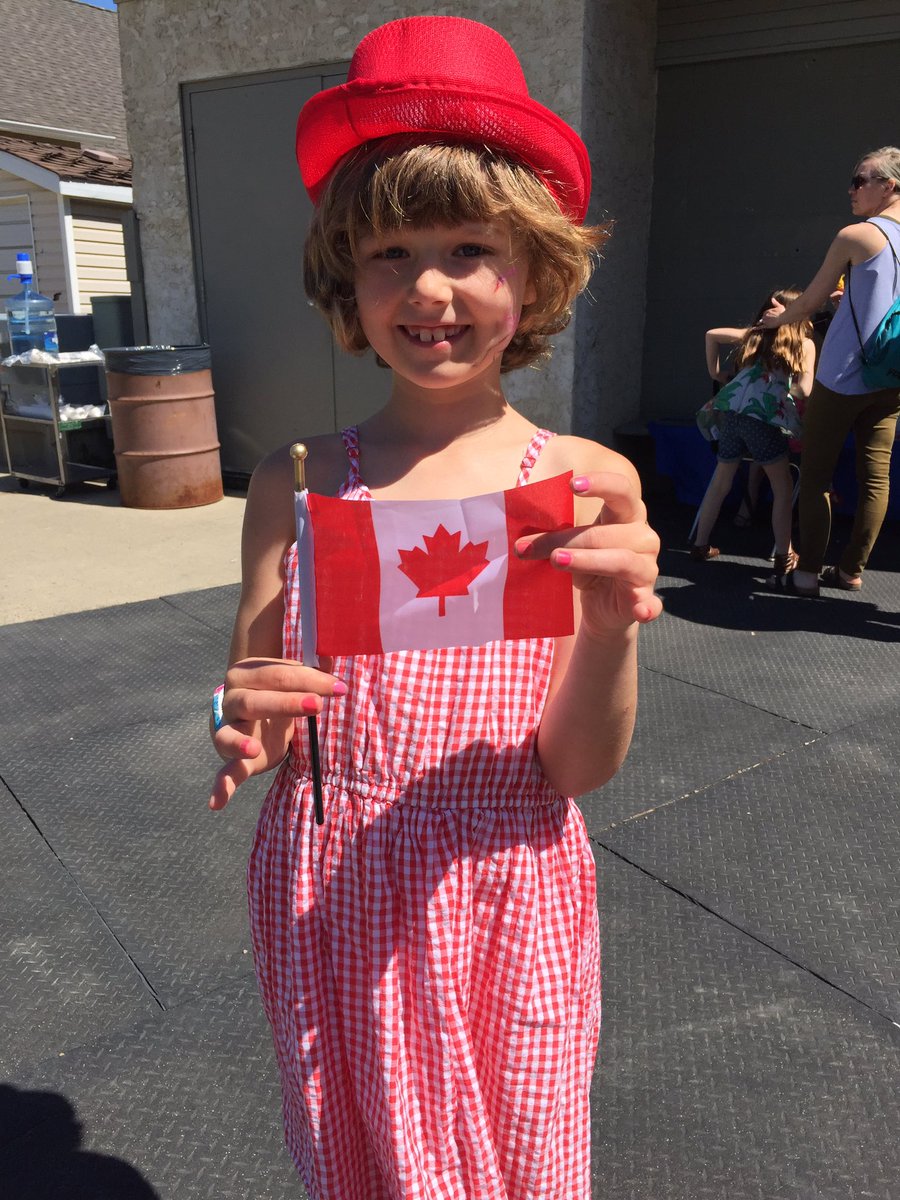 ChildCareYMCA's tweet photo. Celebrating Canada and healthy kids @WestmountCL #YMCAHealthyKids #Yeg @shop124street #Canada150 https://t.co/uBKXbDLASK