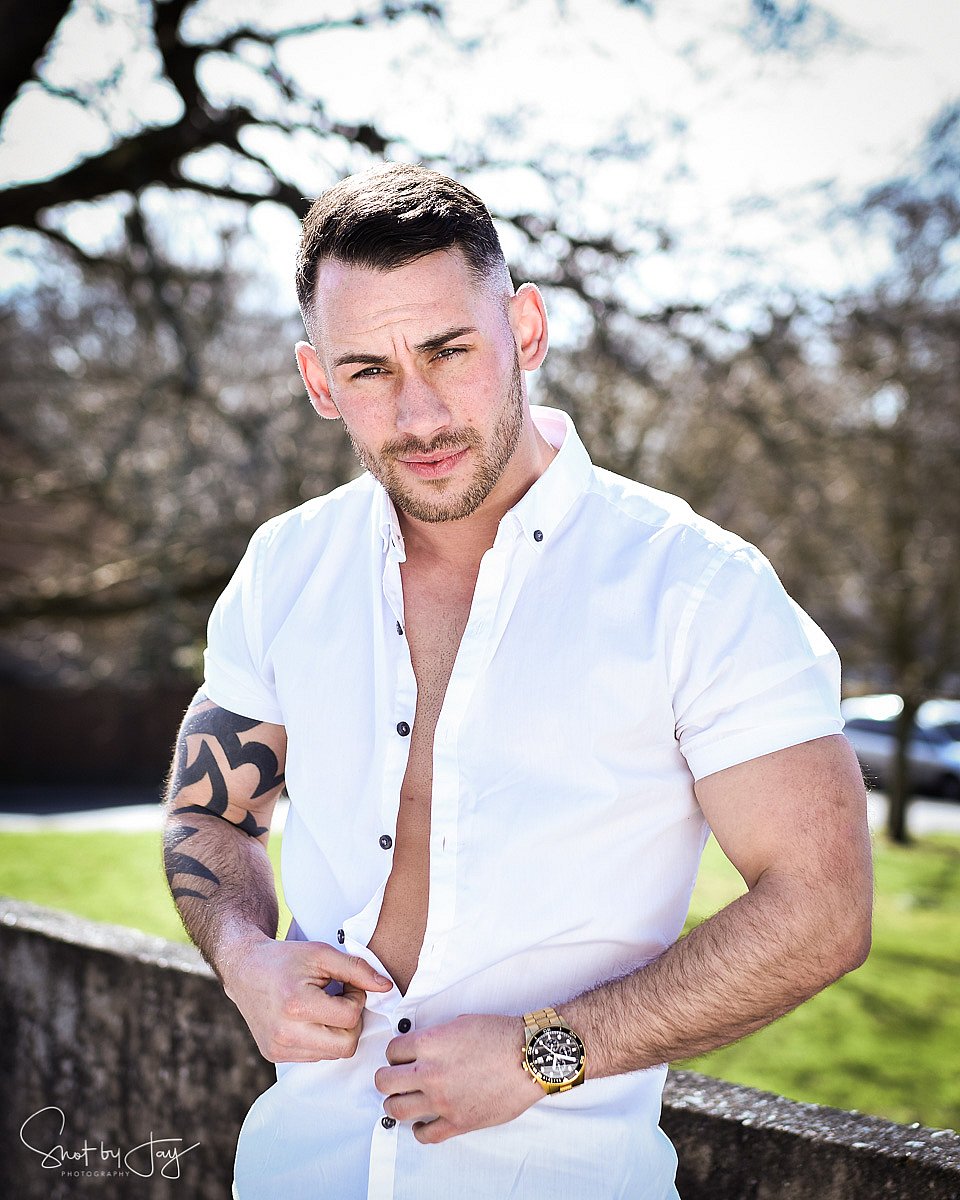 EscortchapsUK's tweet photo. In Leeds? Meet Dan. https://t.co/Nho47oUpw0 A true gentleman only for women.#cougars #maleescorts #escorts #sex #EscortLeeds #Dating https://t.co/81lYzLjuF2