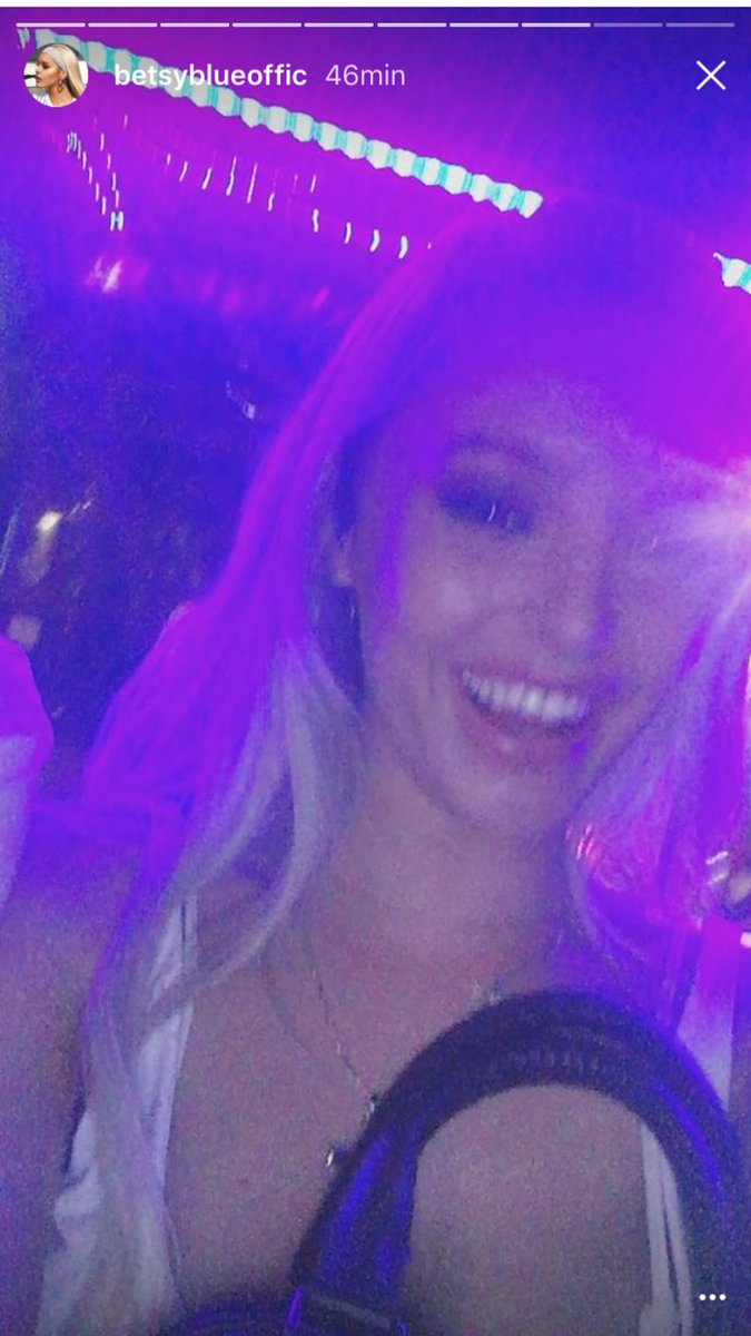 betsyblueAR's tweet photo. betsyblueoffic via instagram stories #6 https://t.co/ZoTc9naENa