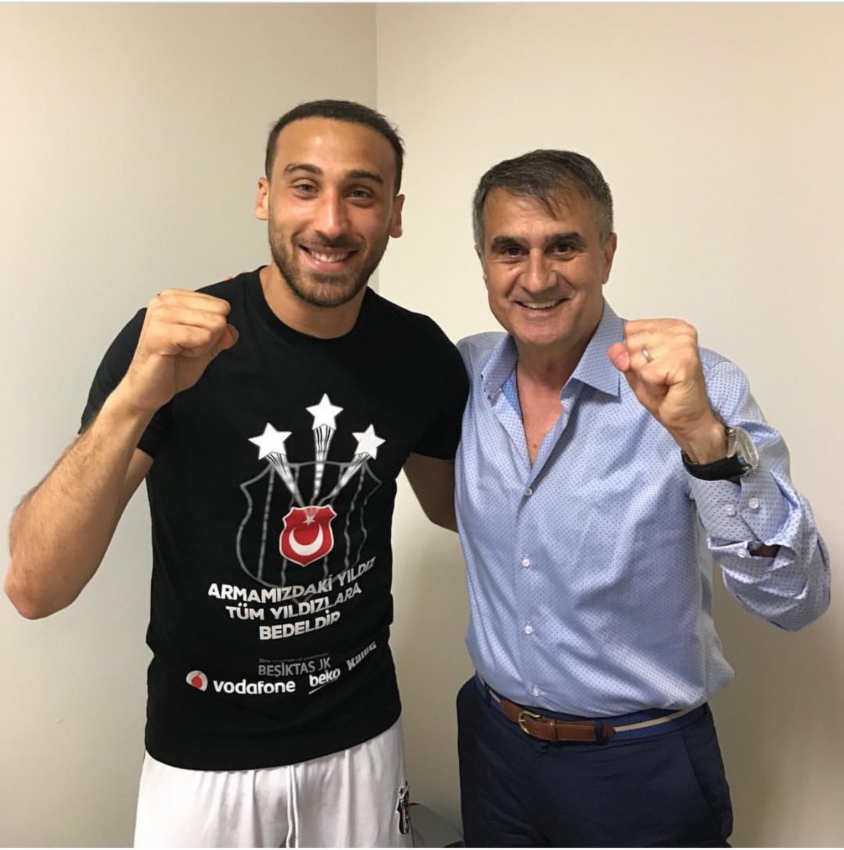 Besiktas's tweet photo. Şampiyonluk böyle geldi #şampiyONBEŞiktaş 👌👏 https://t.co/SQeuzPSBA4