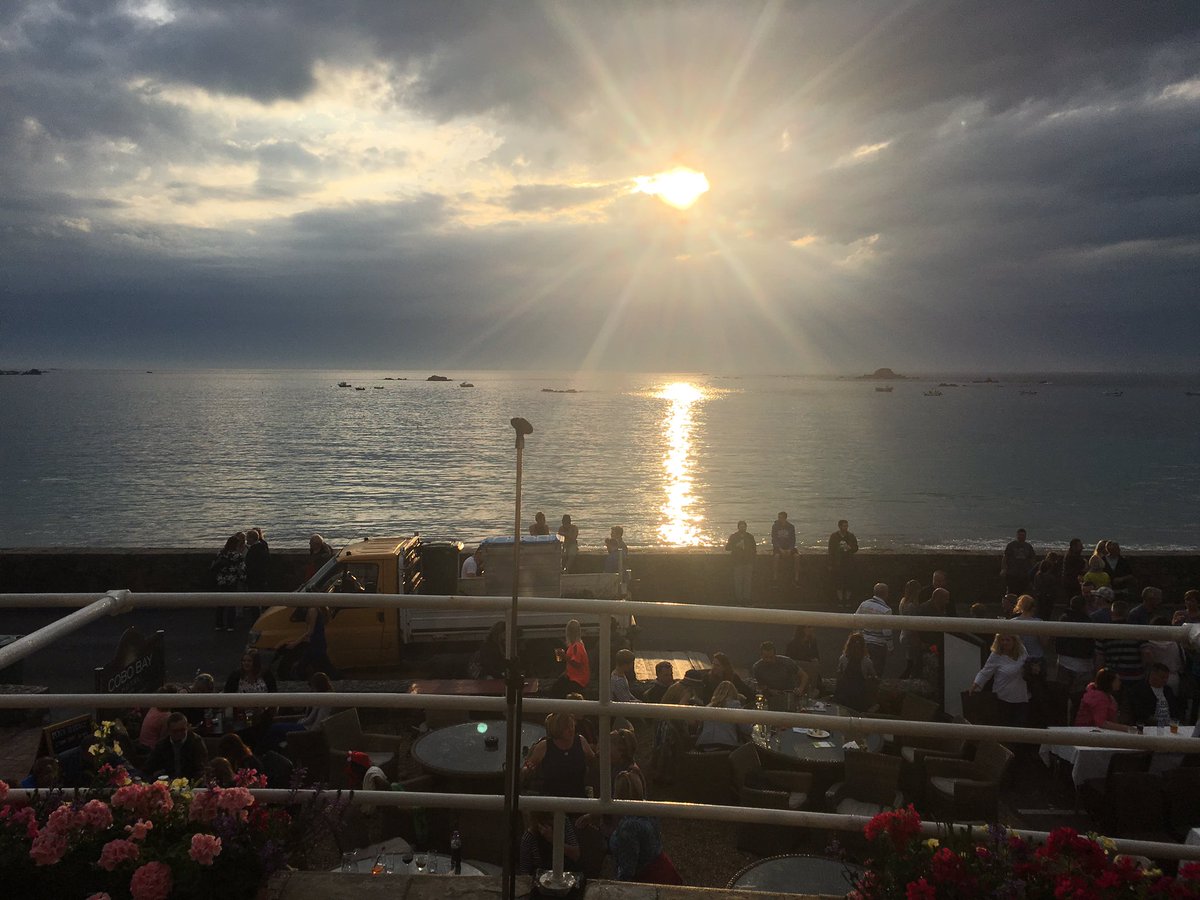 The shows over, but the sun is still shining here in Guernsey  🇬🇬❤️😎