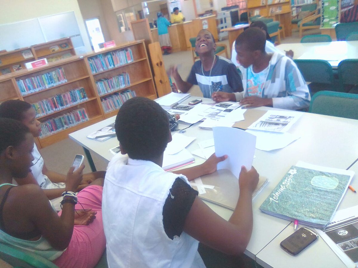 MSekwanele's tweet photo. At the library with classmates https://t.co/XF1Lwza0P0