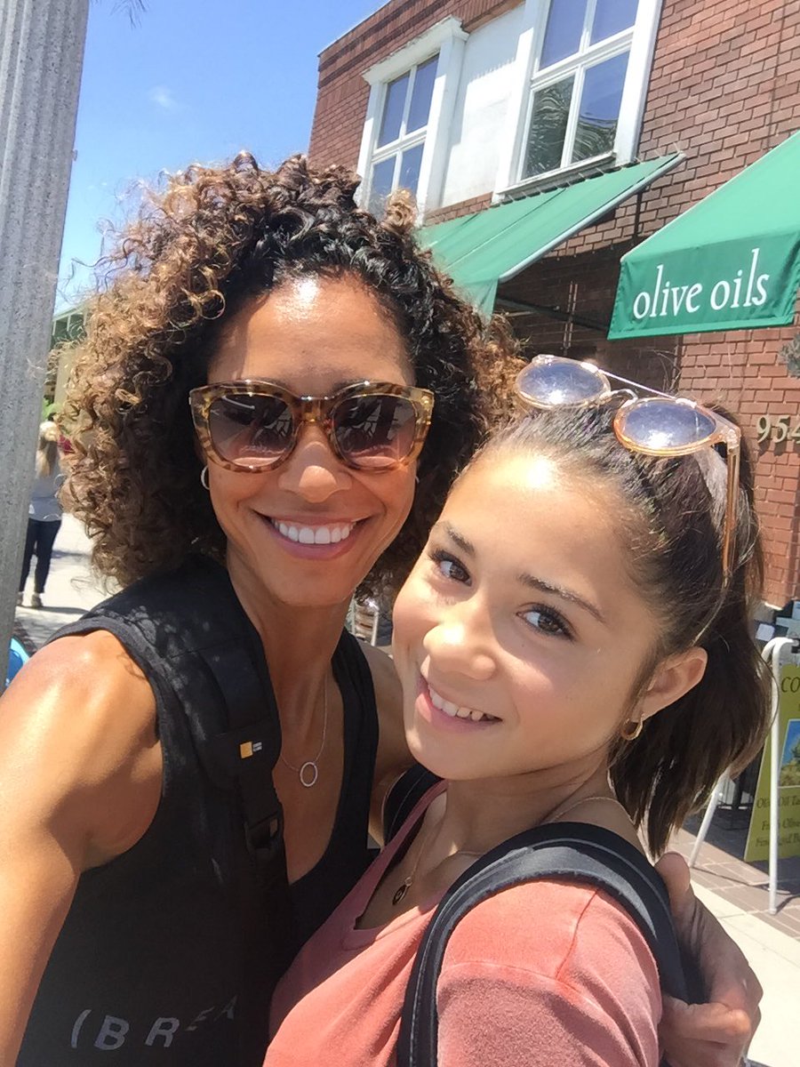 motherdaughterroadtrip Sage Steele Scoopnest
