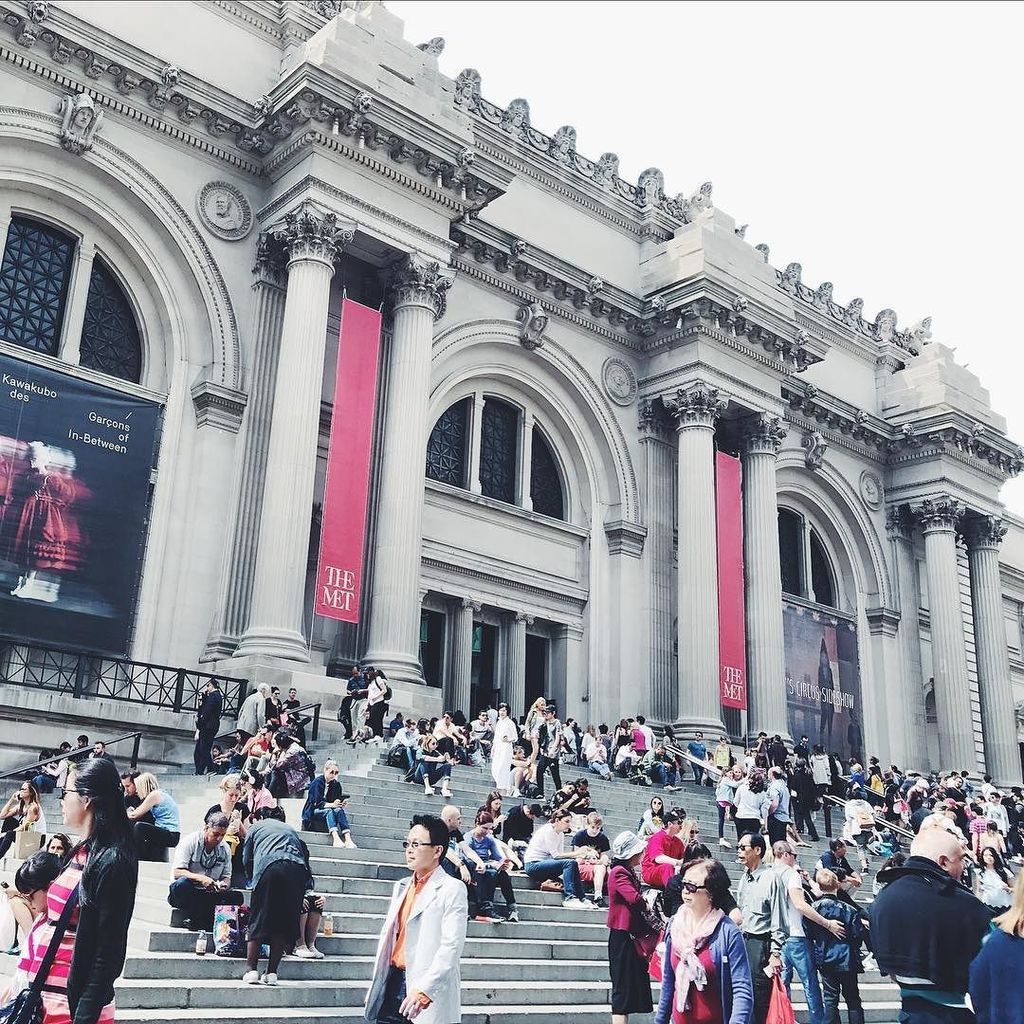 MaMeMimaNY's tweet photo. Beautiful day to play tourist with the husband #staycation #weddinganniversary #anniversaryweekend #timeflies #non… https://t.co/ih35G0Qu8L https://t.co/n7CVY3JynT