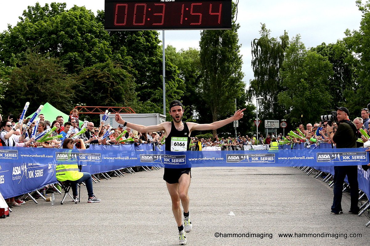 Hammondimaging's tweet photo. How they started was more or less how they finished #Nottingham10k Well done Lucian, Adrian and Callum #NottinghamRocks https://t.co/OwuHaAMZcC