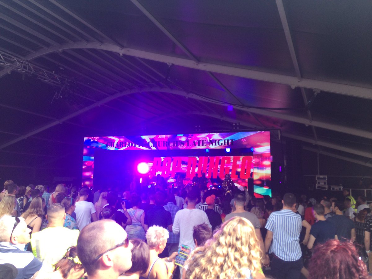 cub_poplad's tweet photo. Slay Queen 👸🏻 @charlottechurch @BirminghamPride 🏳️‍🌈😘🌈 #tissuesandissues https://t.co/hYAET2BW2D
