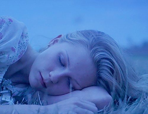 NinetiesStrike's tweet photo. Kirsten Dunst in "The Virgin Suicides" by Sofia Coppola, 1999. #KirstenDunst https://t.co/ohD7ZP7haf