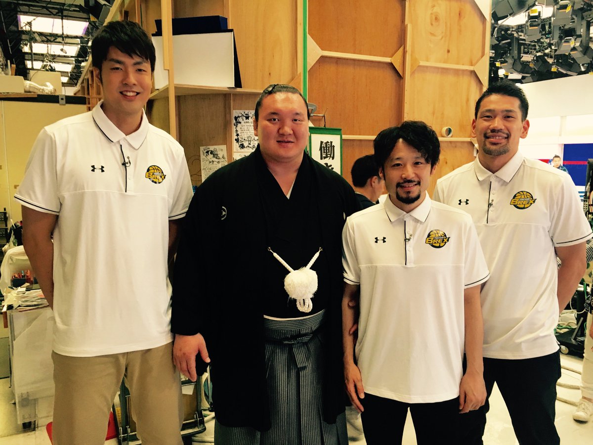 大相撲夏場所で1年ぶりの優勝を決めた横綱 白鵬関と。 #第69代横綱 #BREX