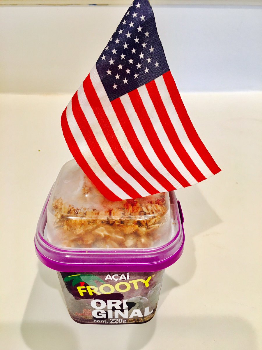 Açaí Frooty Texas tweet media