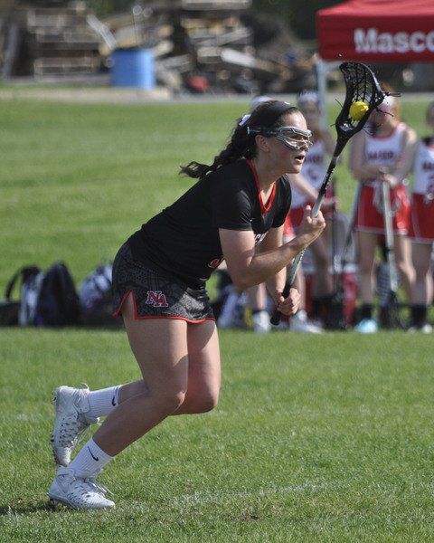 MullyET's tweet photo. Moynihan Scholar: Rugged brothers made Abbie Cronin a champion and a pre-med major. @NA_Athletics @EagleTribSports https://t.co/qt19Qizny1 https://t.co/ht26UYDVDS