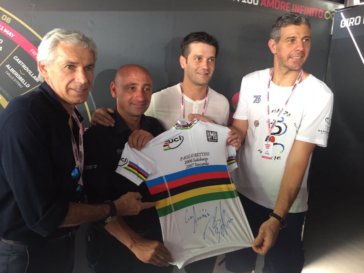 Giro D'Italia 🚲 Bettini-Chivu-Toldo...Dumoulin Vince! #giroditalia #Milano