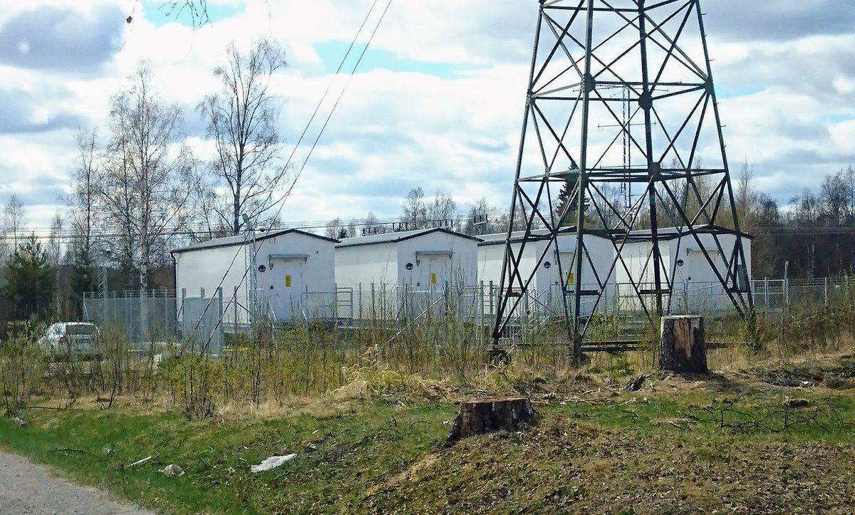 Torshammer's tweet photo. A new modular datacenter somewhere in the #Nodepole region https://t.co/yuyasgwi3N
