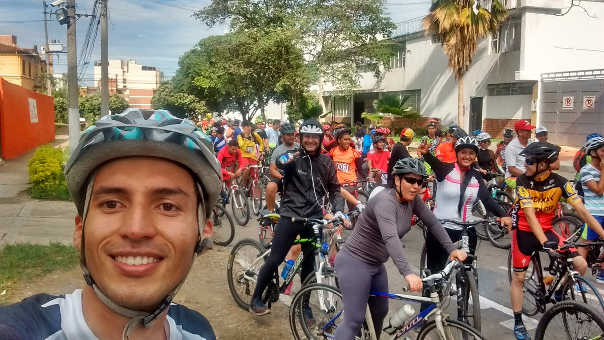 FejaAsoriente's tweet photo. Con los mejores bikers🚵🚴 @AdventistIAD en #FejaAsoriente #TodoSomoSFeja. GRACIAS por la participación. #NairoMan @giroditalia. https://t.co/5oFTJLQyTK