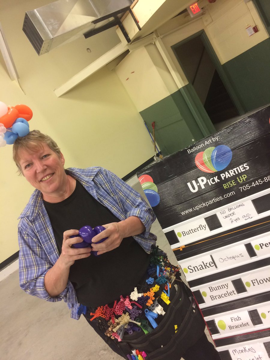 madiganlistens's tweet photo. #upickparties #getsinvolved with @HospiceGT #community #leader #manythanks #Roxanne https://t.co/CihL9jgthn