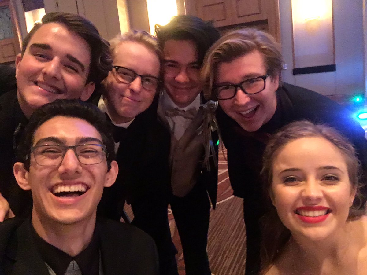 Dylpickle100's tweet photo. What a legendary night. Thank you to everyone for making it perfect and ending high school with a bang💥
[@xo_uroy] https://t.co/Jq9dpFxra1