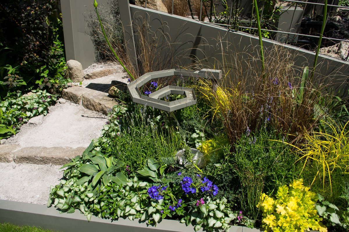 My #RHSChelsea highlights 2 <a href="/ianpricedesign/">Ian Price Design</a> winning gold with his first garden and what a garden! Amazing design for a very personal story