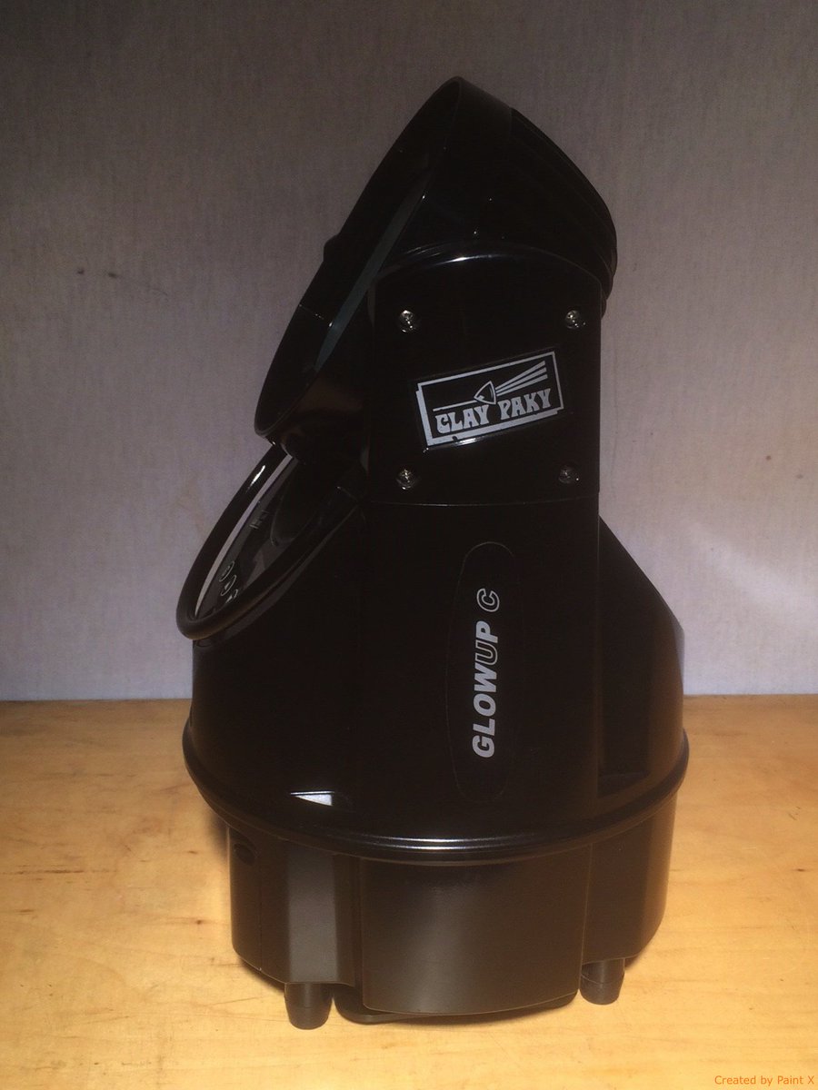 UsedfulLimited's tweet image. Clay Paky Glow Up 12 pcs cased 10.300€