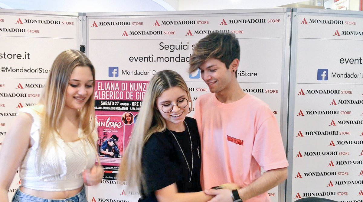 sofisally1's tweet image. Grazie per avermi reso felice.