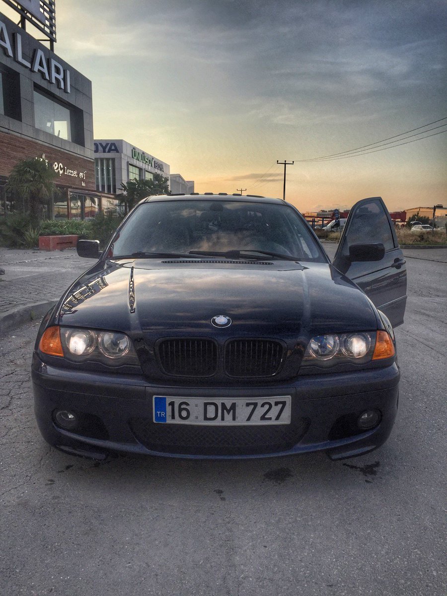 srcn_drk's tweet photo. Hayırlı iftarlar... #evlatla 🚗💨💨 (@ Self Servis Oto Yıkama in Nilüfer, Bursa) https://t.co/EyCxu6buSb https://t.co/jMArDqSRBf