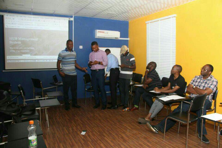 weCodeNG's tweet photo. #TEAMHub. io
Challenge:SMEs, investors, spaces. Solution:Platform where SMEs will find spaces and investors will find SMEs #WeCodeHackathon https://t.co/maqXRBt94Z