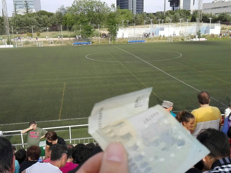 JotaGoals's tweet photo. Haciendo billes en los play off de 3a división https://t.co/IxAfoBFT47