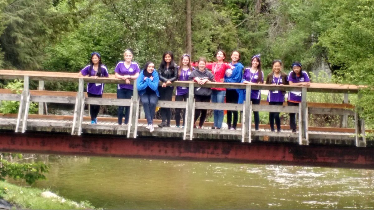 frcteam772's tweet photo. What an AMAZING weekend! / Quel week-end ! #FIRSTGirlsConnect https://t.co/6no8hg5R32