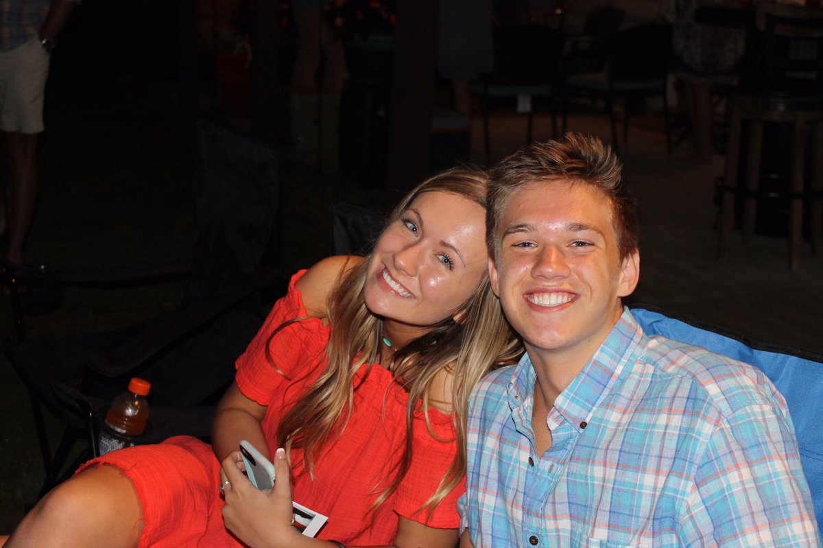 baylee_cook's tweet photo. Happy birthday Caden !! Super jealous you're in Cali right now...but can't wait to celebrate when you're home❤️🎈 https://t.co/uJGFIjpCUg