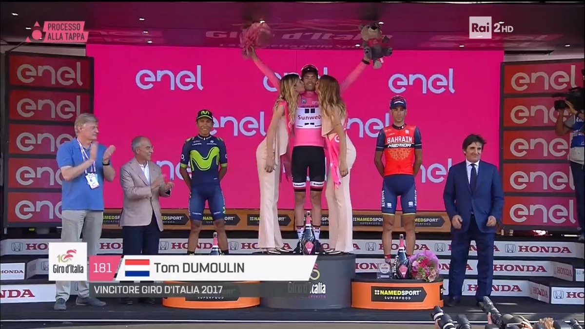 pix Tom Dumoulin Girlfriend pink jersey winner tom dumoulin