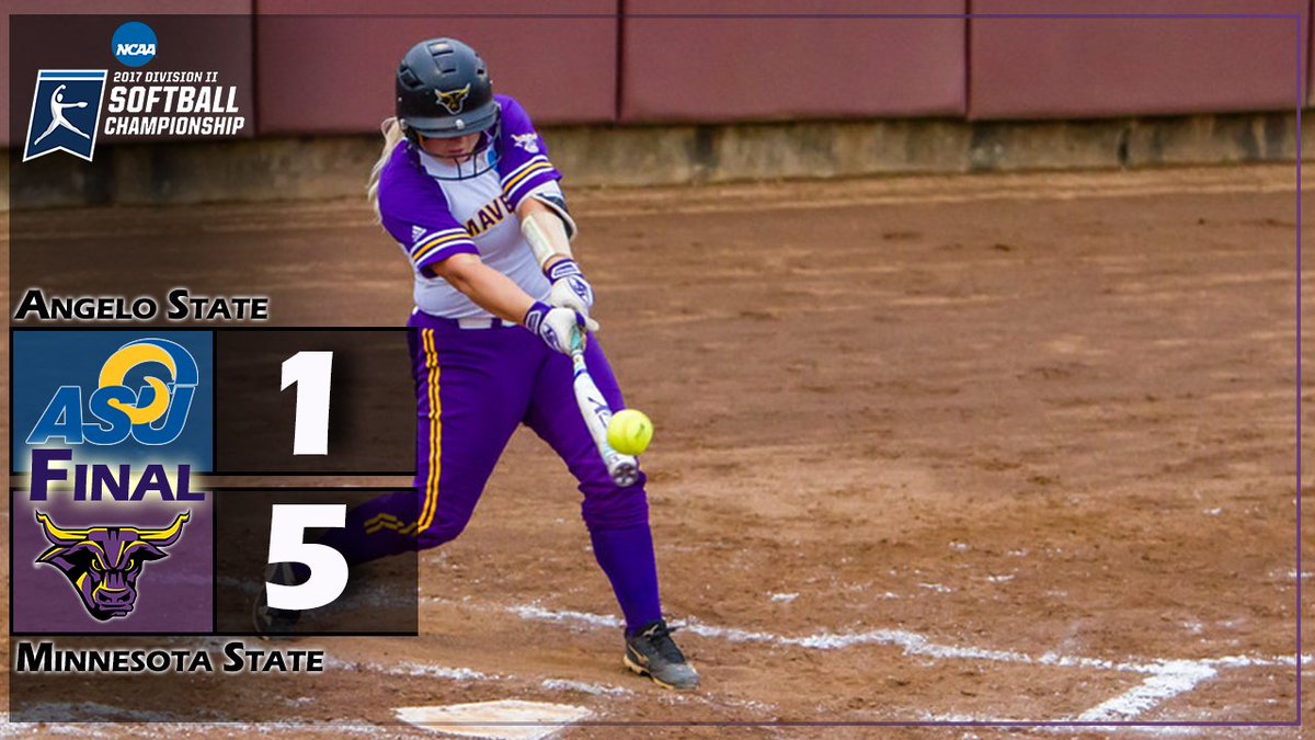 MinnStSoftball's tweet photo. Minnesota State takes game one of the NCAA Championship Finals! #HornsUp https://t.co/yBVgEjTKeh