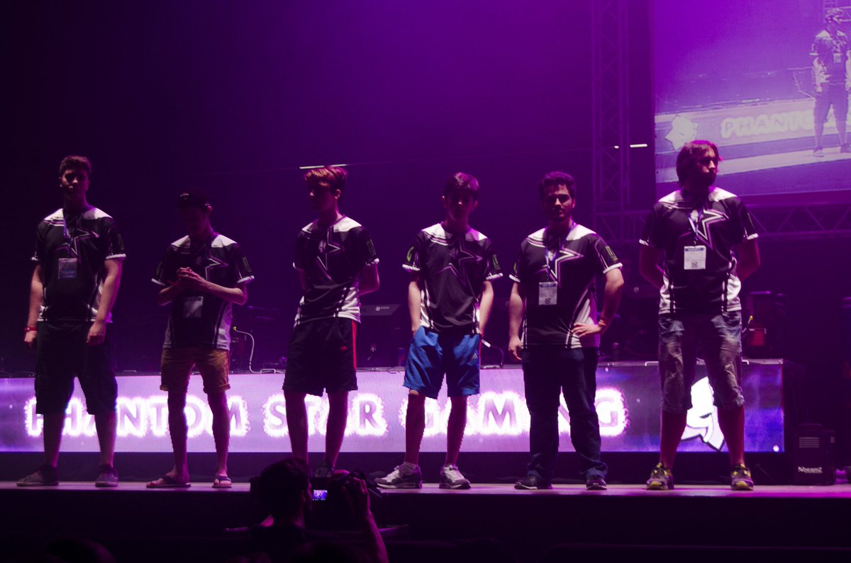 UranoGames's tweet photo. PREPARADOS LOS TITANES DE LEAGUE OF LEGENDS PARA EL TORNEO DE #UGW17 @play_and_gaming  @PhantomStarGG https://t.co/ukUrs3lz4I