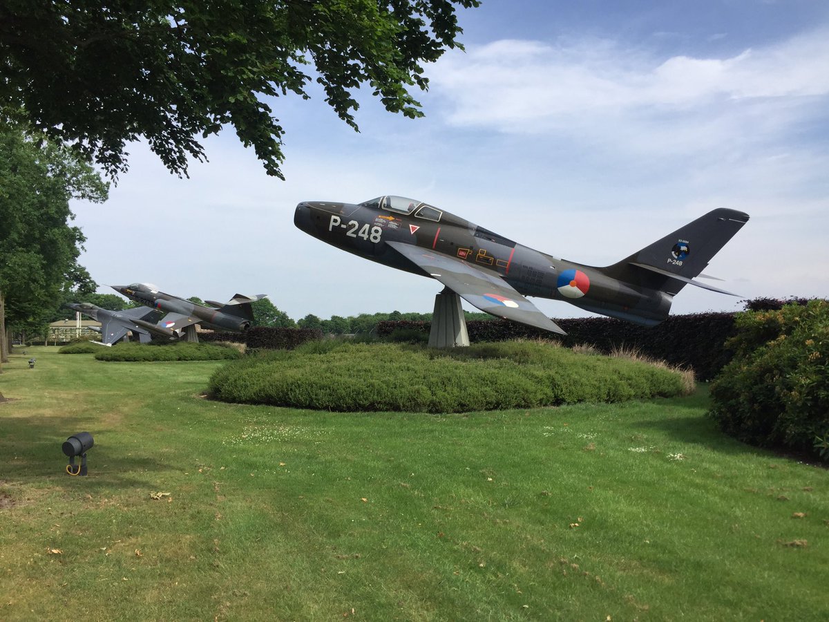 airdisplays's tweet photo. Today I went to #EHVK and found some #oldjets https://t.co/Yu847g6uNv