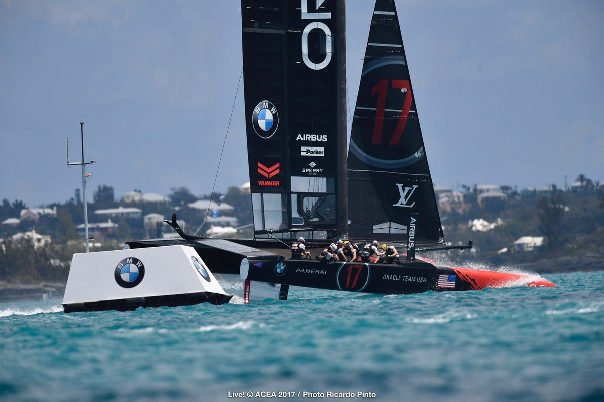 OracleTeamUSA's tweet photo. It's a win for #OracleTeamUSA, the defenders of the @AmericasCup, against @LandRoverBAR! https://t.co/2c4RaM7xhb
