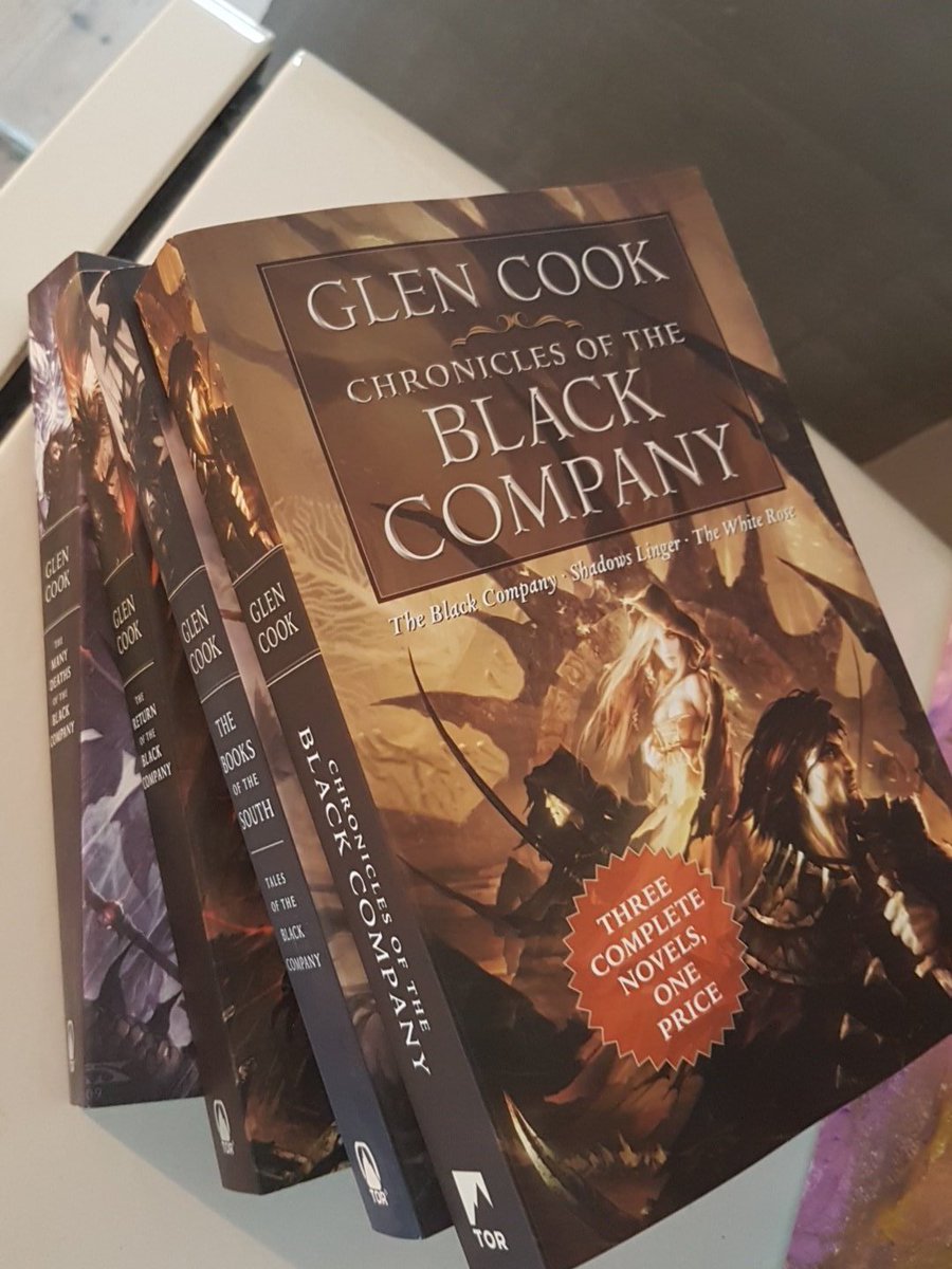 hexrexe's tweet image. #glencook #book #books #BlackCompany #chronicles #halfprice #evilvsevil #greatread